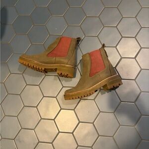 Women's Olive green/ Burgundy Nubuck Chelsea Boots